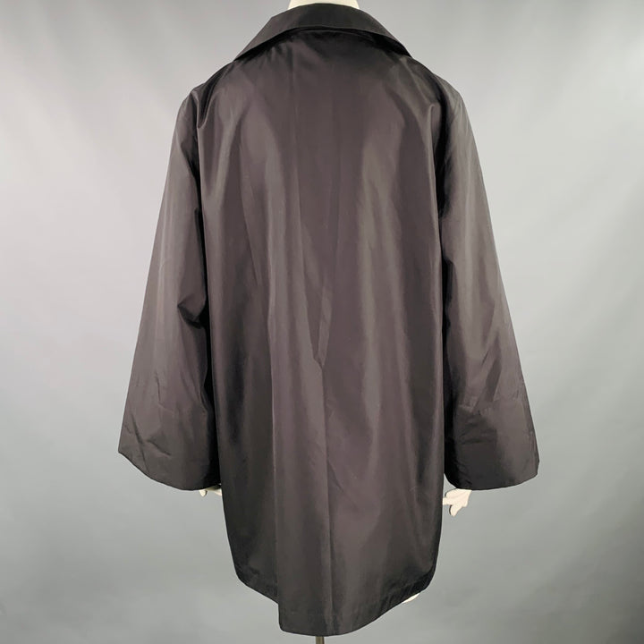 AKRIS Size 12 Black Silk Zip Up Coat