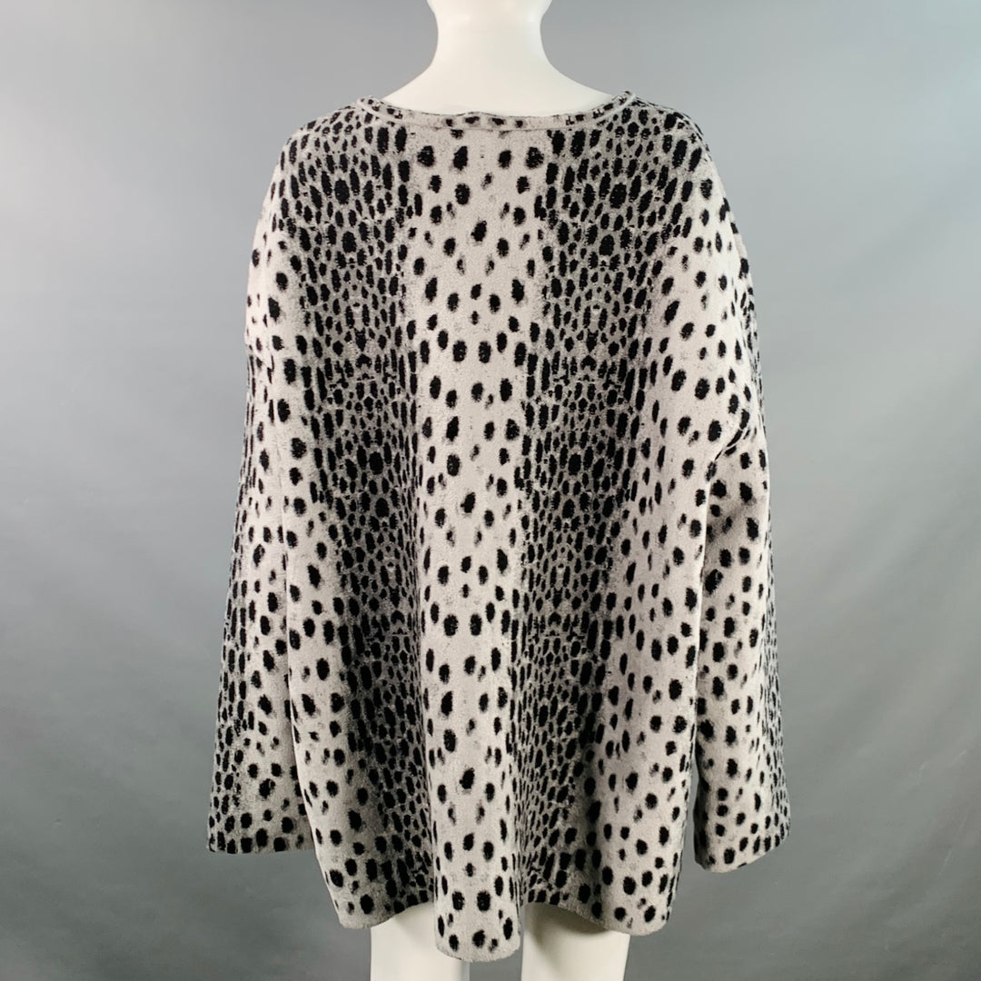 ALAIA Size 8 Grey Black Viscose Blend Animal Print Sweater