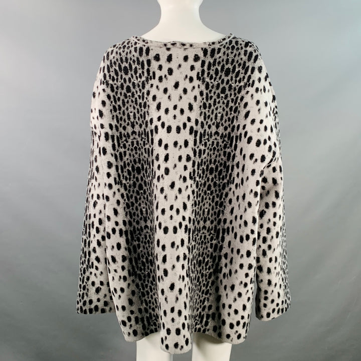 ALAIA Size 8 Grey Black Viscose Blend Animal Print Sweater
