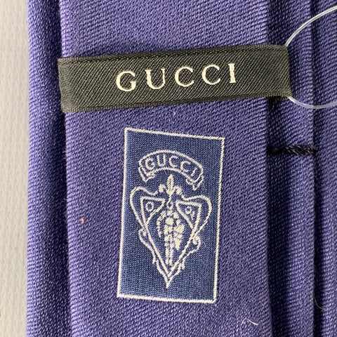 Cravate fine GUCCI en soie rayée grise, marine et orange
