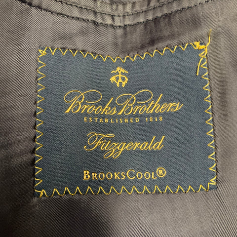 BROOKS BROTHERS Size 44 Navy Wool Polyester Sport Coat