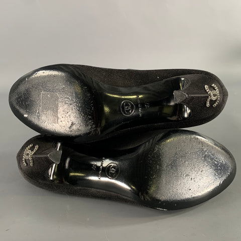 CHANEL Size 7.5 Black Satin Round Toe Pumps