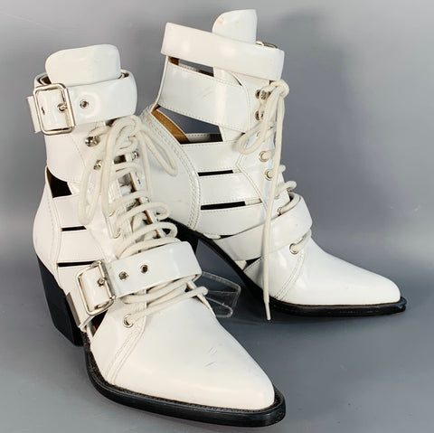 CHLOE Size 8 White Leather Lace-Up Belted Pointed Toe Ankle Boots