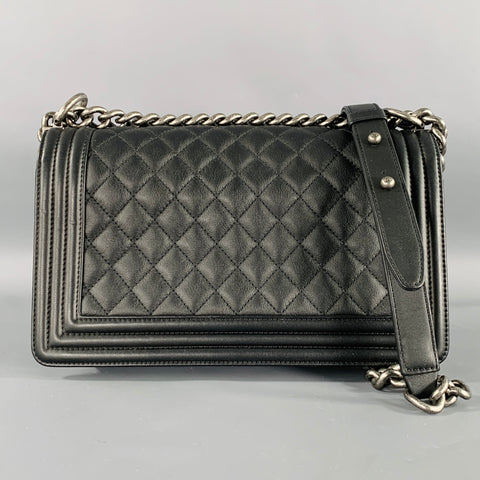 CHANEL 2019 Medium Boy Bag Black Quilted Leather Chain Handbag