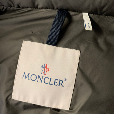 MONCLER Size L Green Quilted Polyester Puffer Jacket