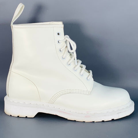 DR. MARTENS Size 10 White Leather Lace-Up Combat Boots
