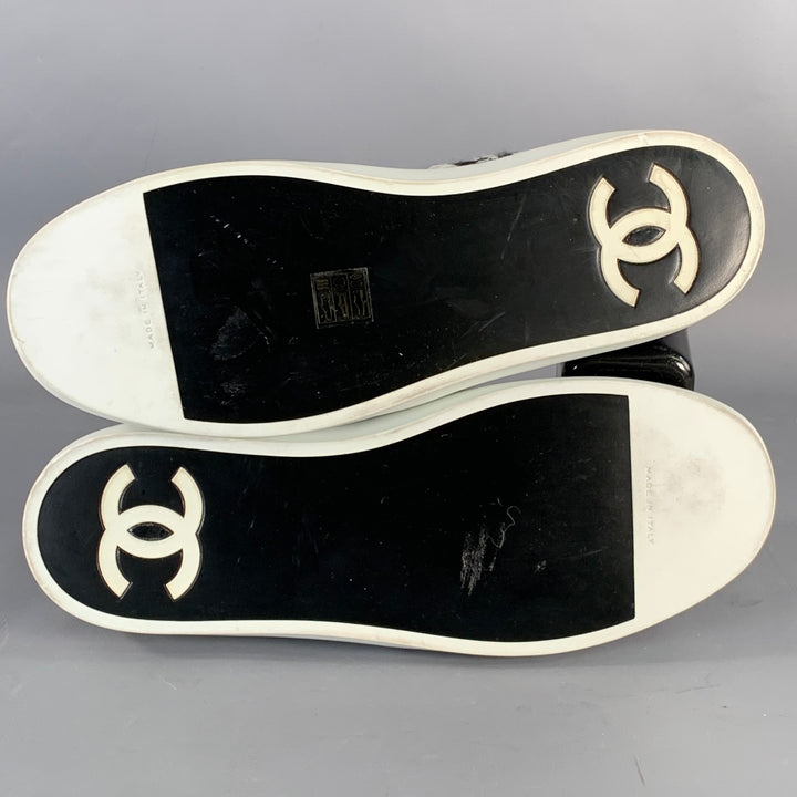 CHANEL Size 9 Black White Woven Canvas Slip On Lace-Up Sneakers