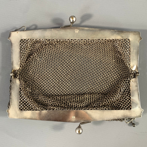 VINTAGE Silver Metallic Mesh Chain Clutch Bag