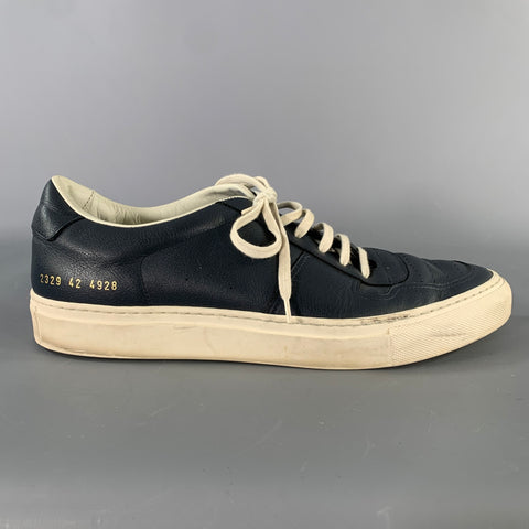COMMON PROJECTS Size 9 Navy Leather Lace Up Sneakers