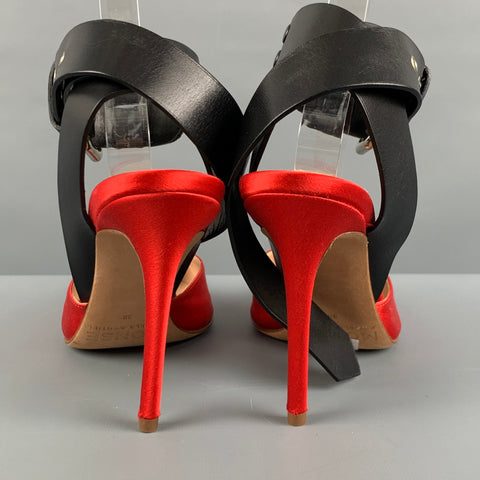 MONSE MARIELA MONTIEL Talla 8 Zapatos de tacón con cinturón y ribete de cuero liso de seda rojo y negro