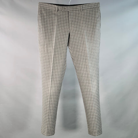 EMPORIO ARMANI Size 38 Grey Light Grey Houndstooth Virgin Wool Dress Pants