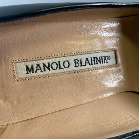 MANOLO BLAHNIK Size 7 Black Leather Pointed Toe Pumps