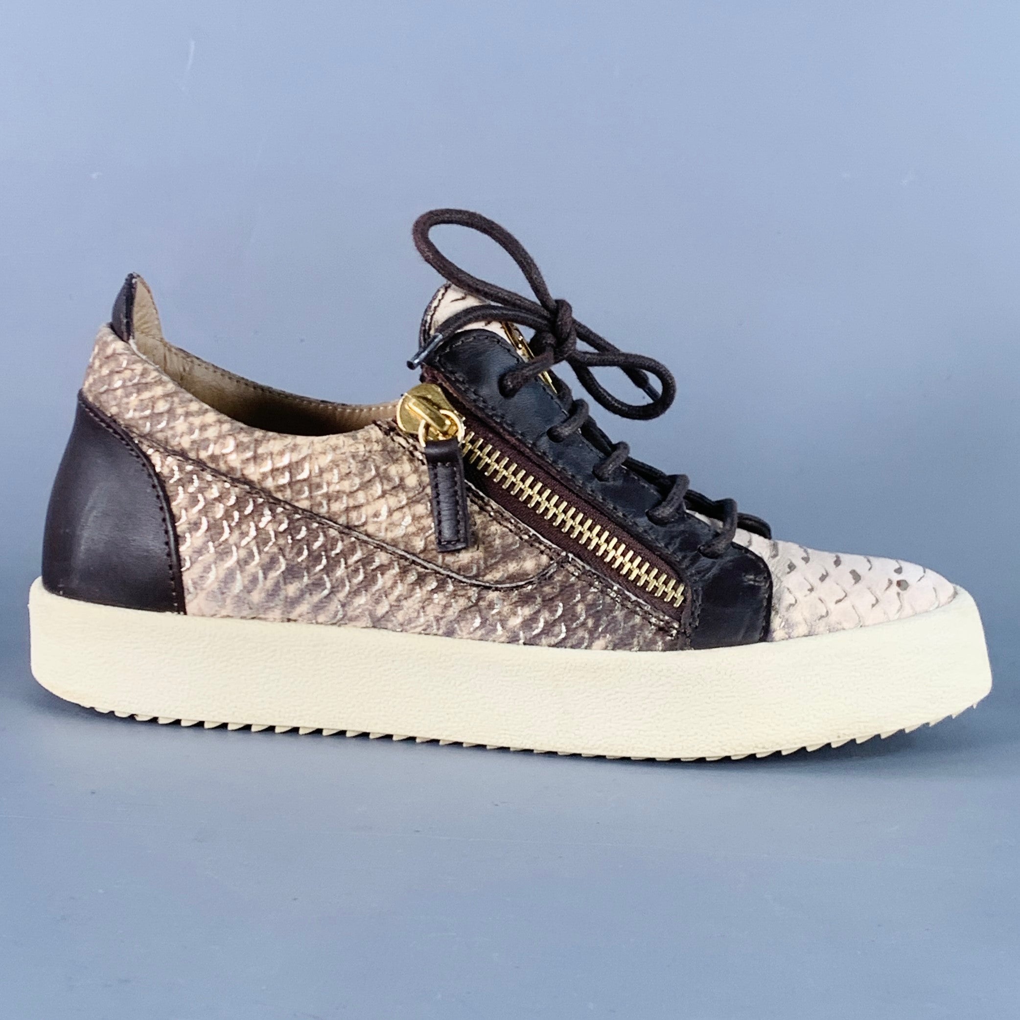 GIUSEPPE ZANOTTI Size 9 Beige Brown Leather Textured Double Side