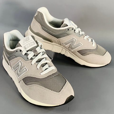 NEW BALANCE 2018 Size 7 997H Grey White Color Block Suede Lace-Up Sneakers