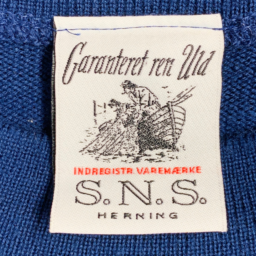 S.N.S HERNING Size M Blue Knit Stripe Wool Crew Neck Sweater