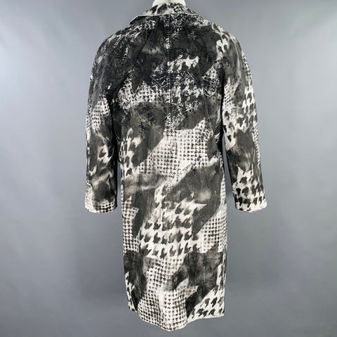 VINTAGE Size M Black White Painted Coated Cotton Coat