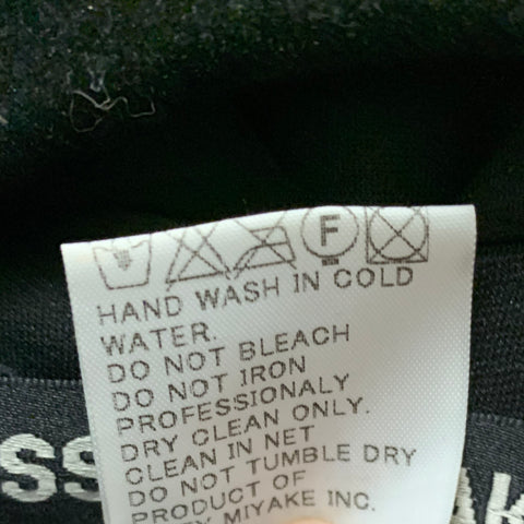 ISSEY MIYAKE Size L Black Polyester Stars Embossed Long Coat