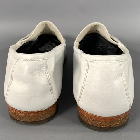 SALVATORE FERRAGAMO Size 9.5 White Gold Crackled Leather Penny Loafers