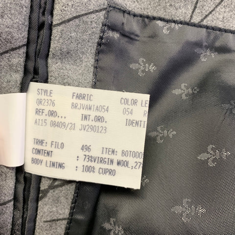 JOHN VARVATOS Size 42 Grey Charcoal Lines Print Wool Blend Suit
