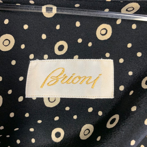 BRIONI Taille XL Chemise à Manches Longues Boutonnée en Soie Noire à Pois Beiges
