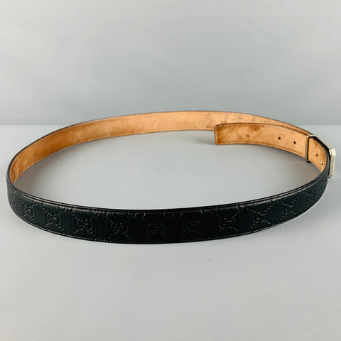 GUCCI Size 42 Black Silver Embossed Leather Belt