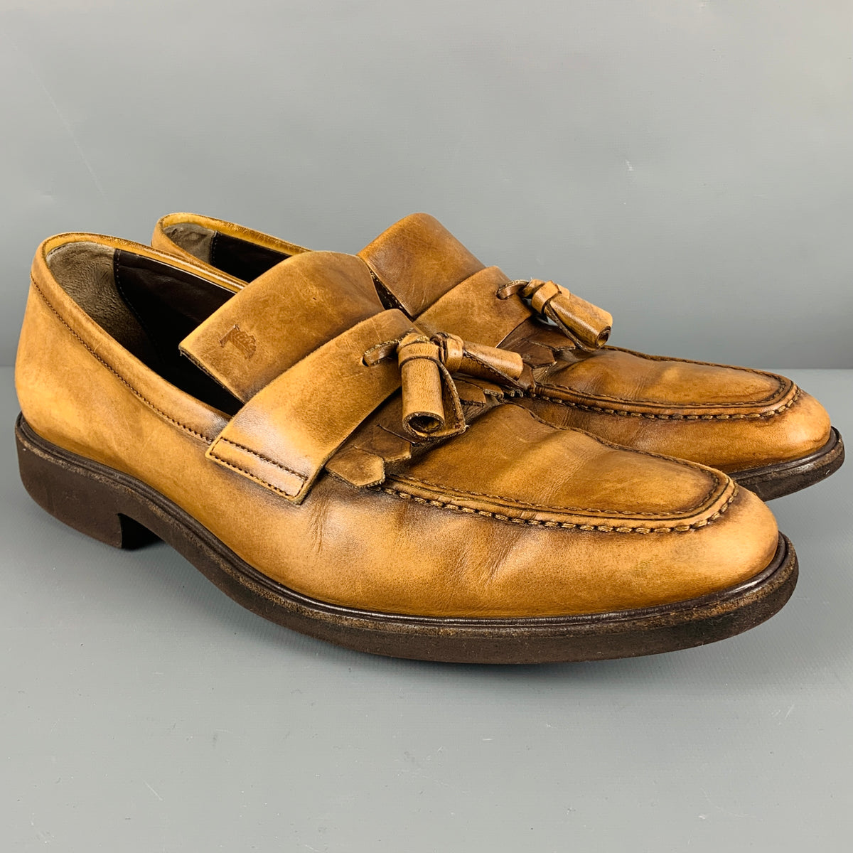 TOD\'S Size 8 Brown Distressed Leather Tassels Loafers Tod main image 3