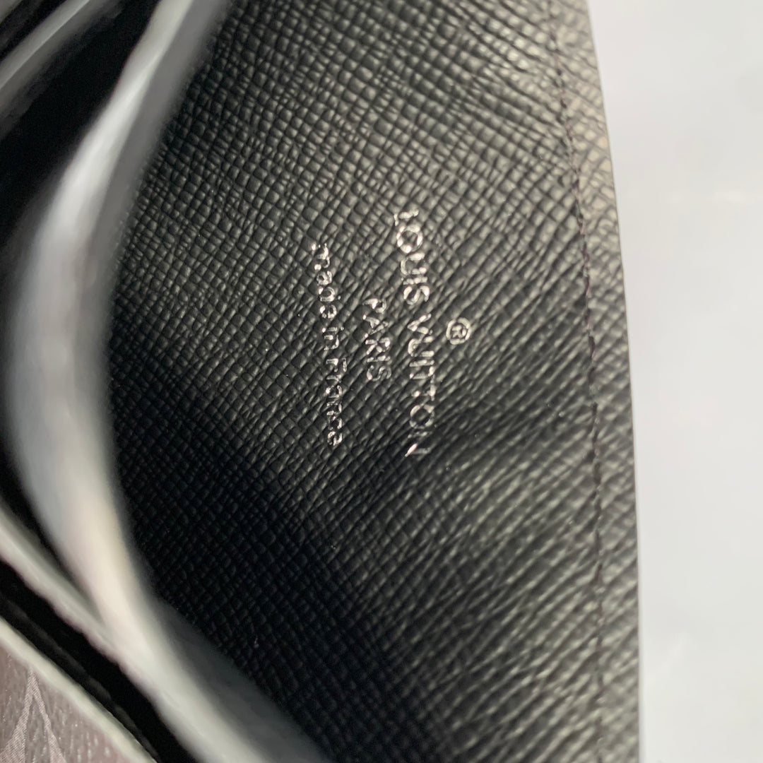 LOUIS VUITTON Black Grey M62170 Logo Lambskin Wallet