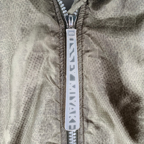 ISSEY MIYAKE Size L Green Sage Mesh Windbreaker Jacket