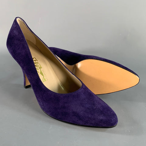 SALVATORE FERRAGAMO Size 9 Purple Suede Pumps