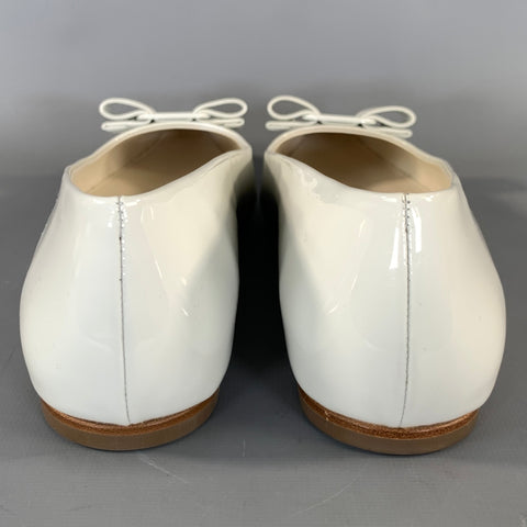 FERRAGAMO SS2020 Size 7.5 White Leather Bow Slip On Flats