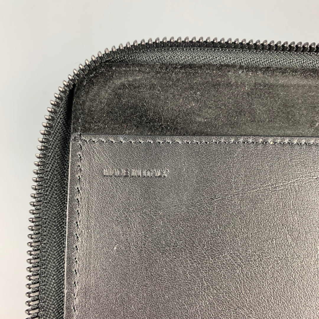 BURBERRY Black Pebble Grain Leather iPad Case