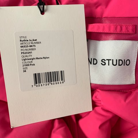 STAND STUDIO Size S Pink Polyester Quilted Cropped Jacket