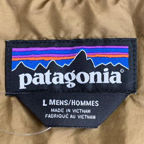 PATAGONIA Size L Tan Quilted Polyester Puffer Jacket