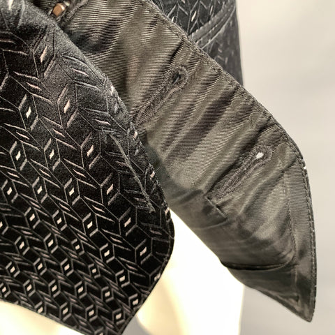 NEIMAN MARCUS Size M Black Jacquard Silk Buttoned Vest
