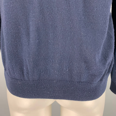 BROOKS BROTHERS Size M Navy Merino Wool V-Neck Pullover