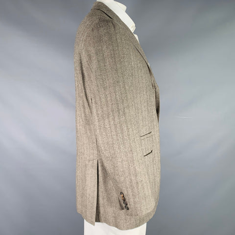 BRUNELLO CUCINELLI Size 44 Beige Brown Herringbone Peak Lapel Sport Coat