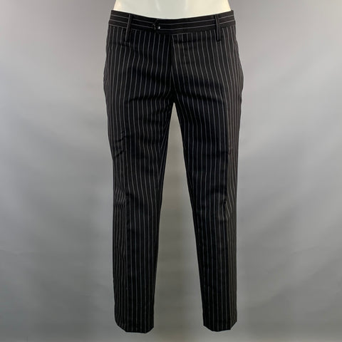 GUCCI Chest Size 42 Black Light Grey Pinstripe Wool Notch Lapel 36 28 Suit