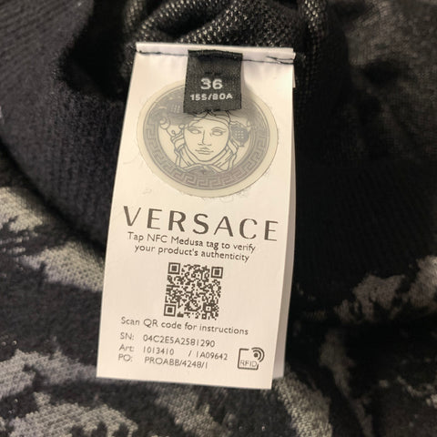 VERSACE 2024 Size 0 Black Grey Viscose Blend Baroque Crew Neck Cocktail Dress