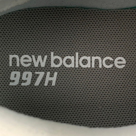 NEW BALANCE 2018 Size 7 997H Grey White Color Block Suede Lace-Up Sneakers
