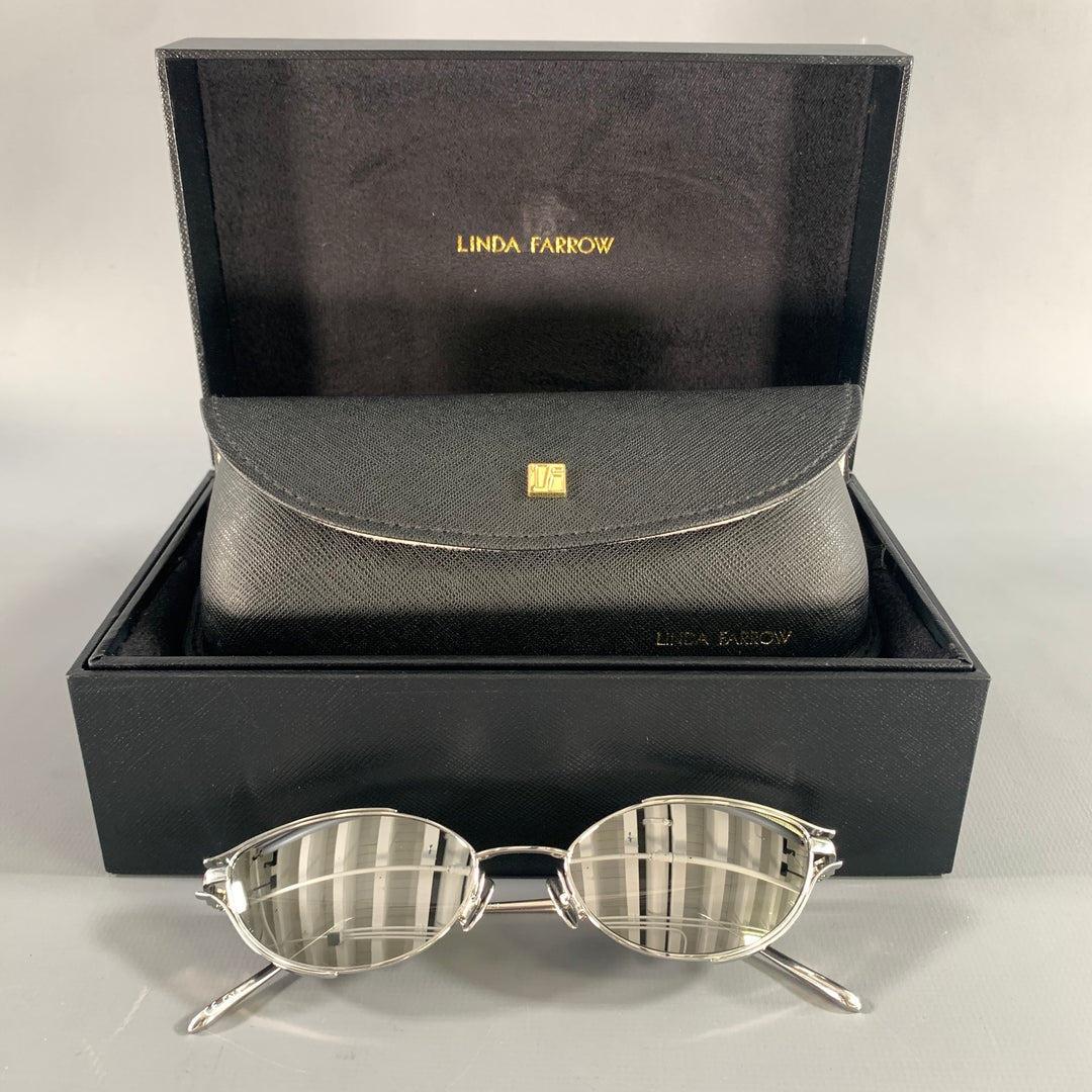 LINDA FARROW Silver Black Solid Sunglasses