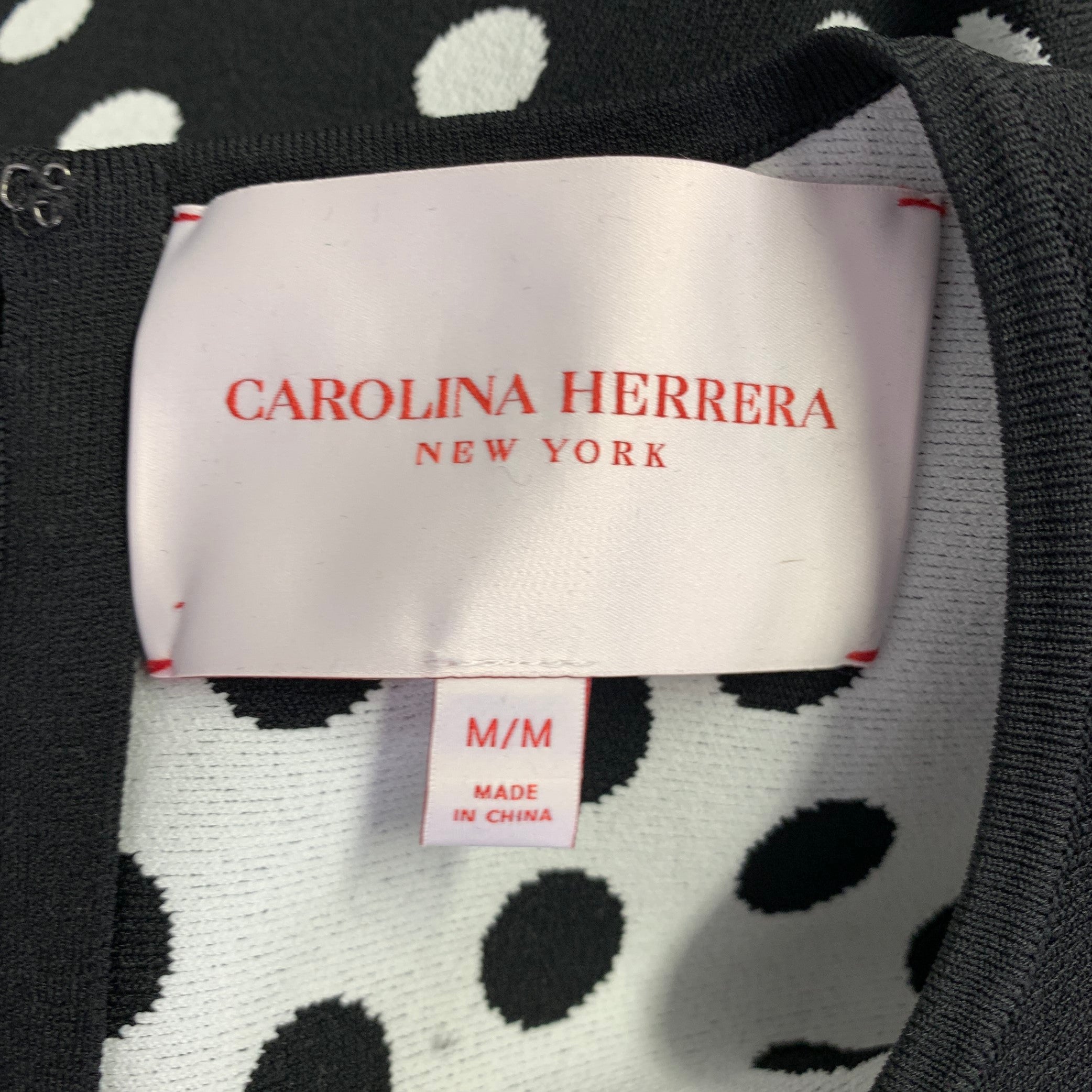 Buy Carolina Herrera size (M)