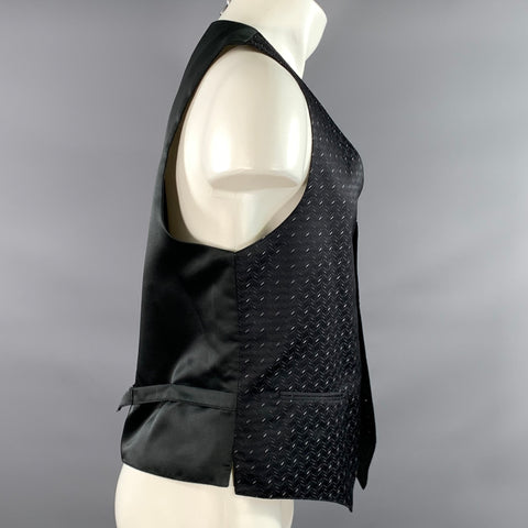 NEIMAN MARCUS Size M Black Jacquard Silk Buttoned Vest