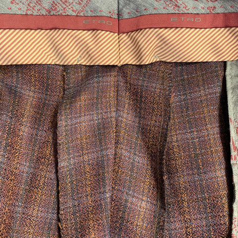 ETRO Size 48 Burgundy Black Gold Plaid Wool Notch Lapel Suit