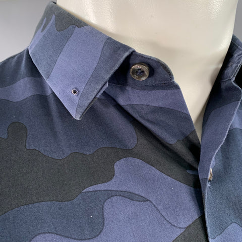VALENTINO Size M Navy Black Camouflage Cotton Button Up Long Sleeve Shirt