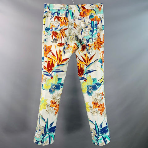 GUCCI Size 32 White Multi-Color Floral Cotton Straight Casual Pants