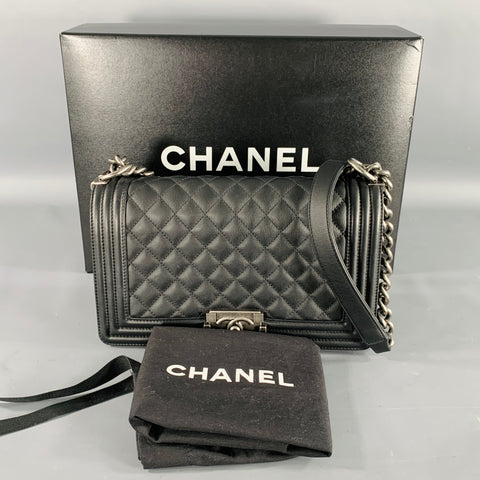 CHANEL 2019 Medium Boy Bag Black Quilted Leather Chain Handbag