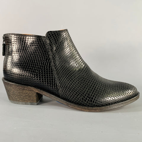 ANTHOLOGY PARIS Size 9 Black Leather Snake Embossed Back Zip Ankle Boots
