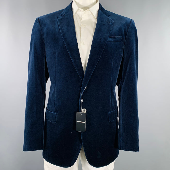 EMPORIO ARMANI Size 48 Navy Velvet Cotton Notch Lapel Sport Coat