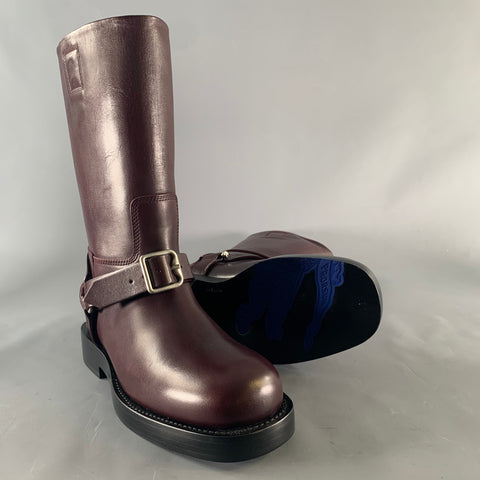 BURBERRY Size 8 Burgundy Leather Pull On Boots