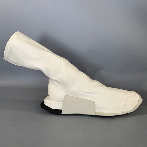 RICK OWENS Size 9 White Off White Leather Pull On Boots